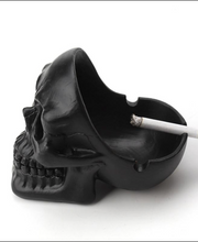 Load image into Gallery viewer, Skull Ashtray Statue
