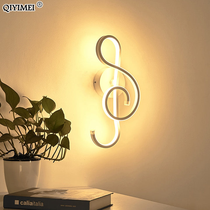 Instrumental wall lamp