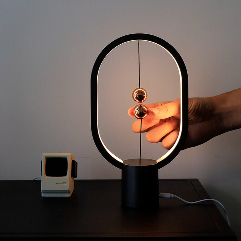 Magnet Lamp